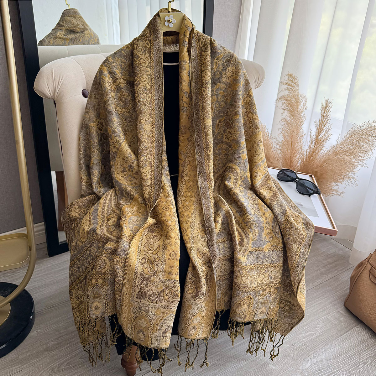 New Ethnic Fashion - 2025 Tassel Blanket Design Ethnic Style